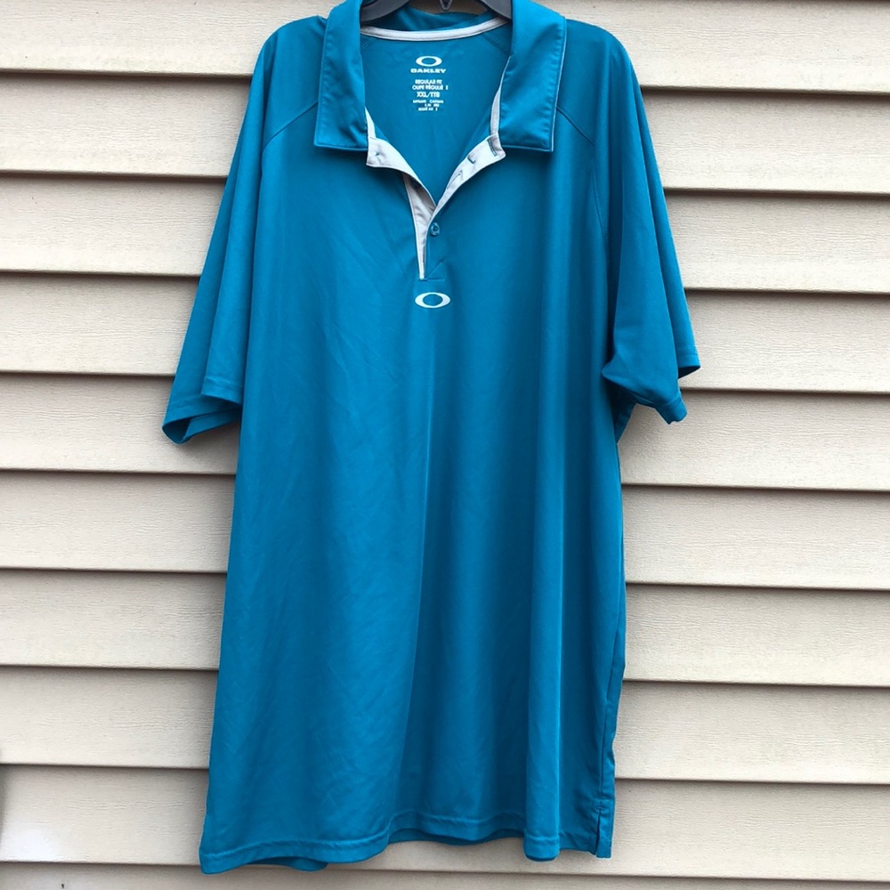 Oakley• Men’s polo - Picture 1 of 4
